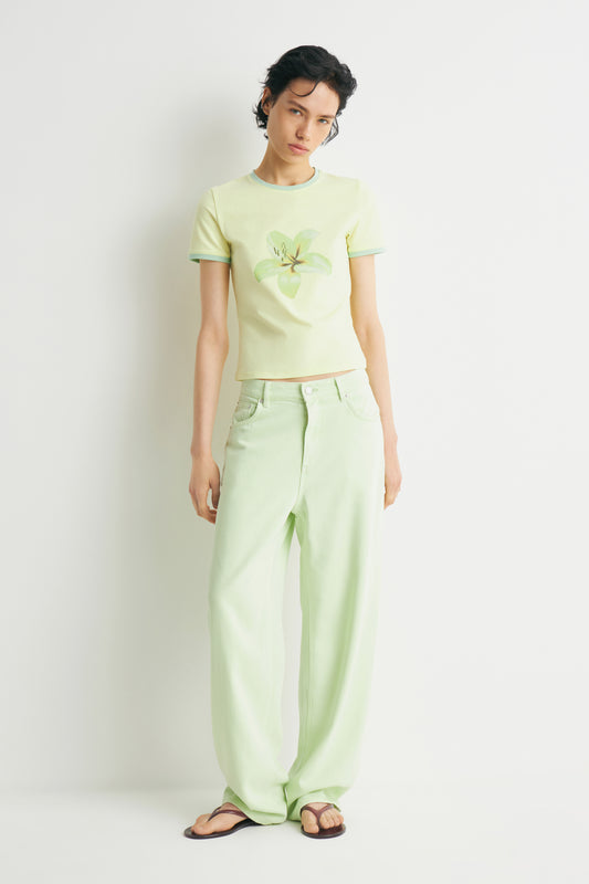 LIGHT YELLOW