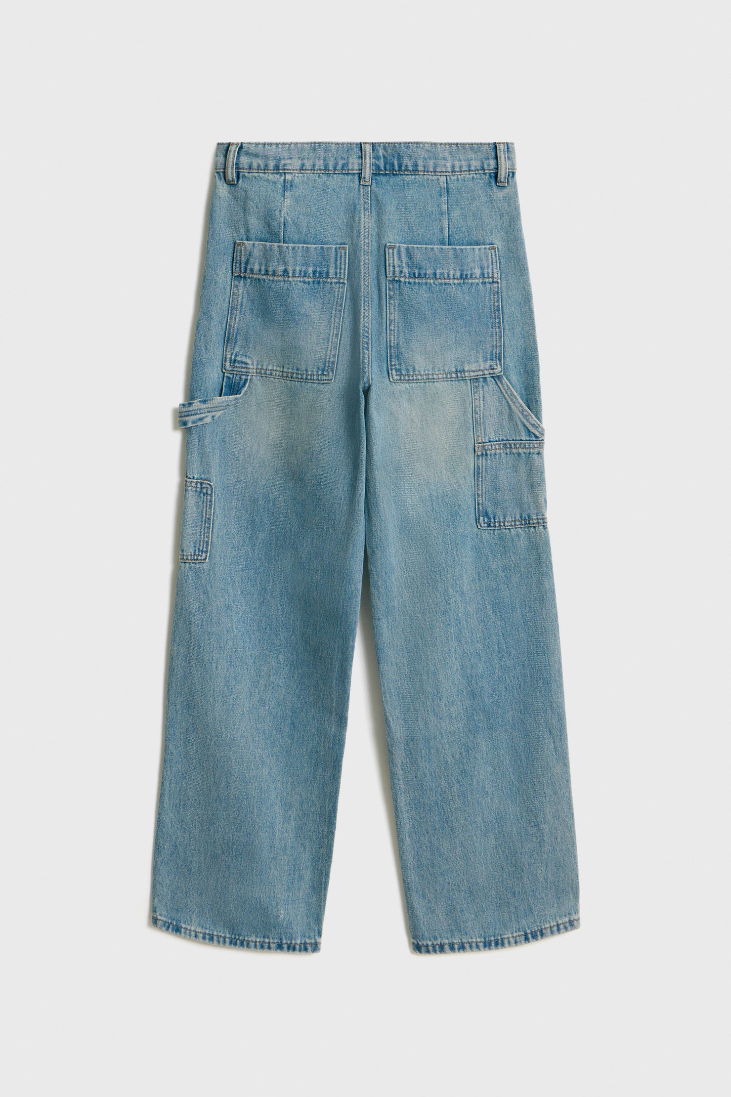 ANTIQUE BLUE