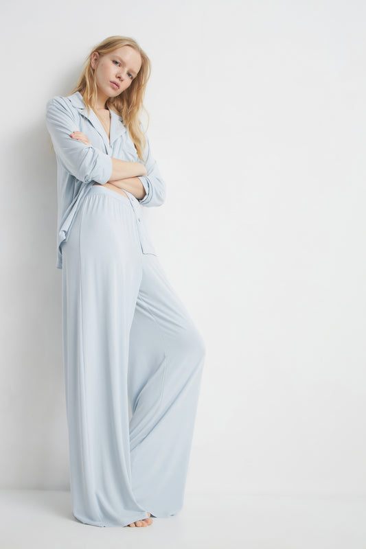 GREY BLUE