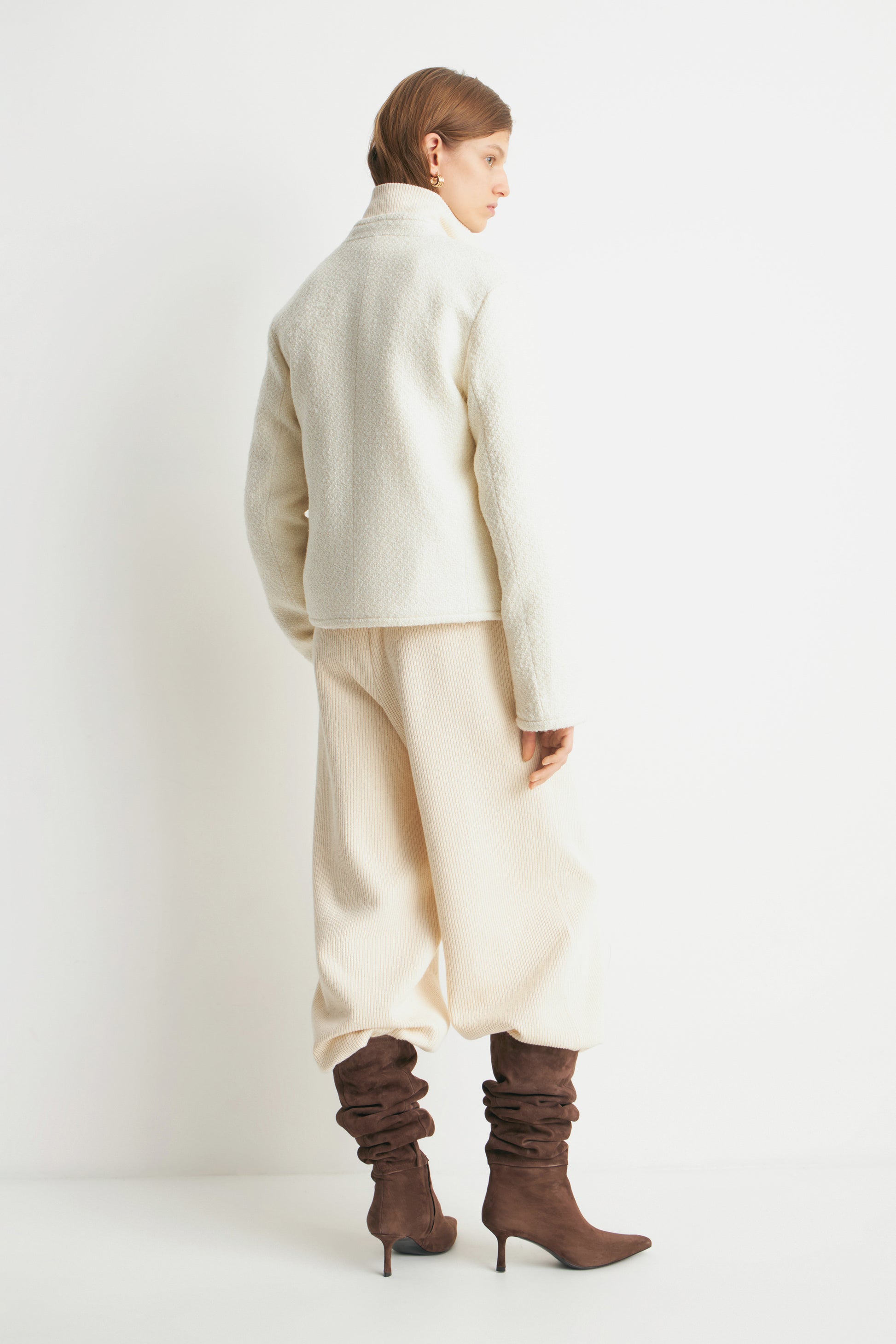 IVORY
