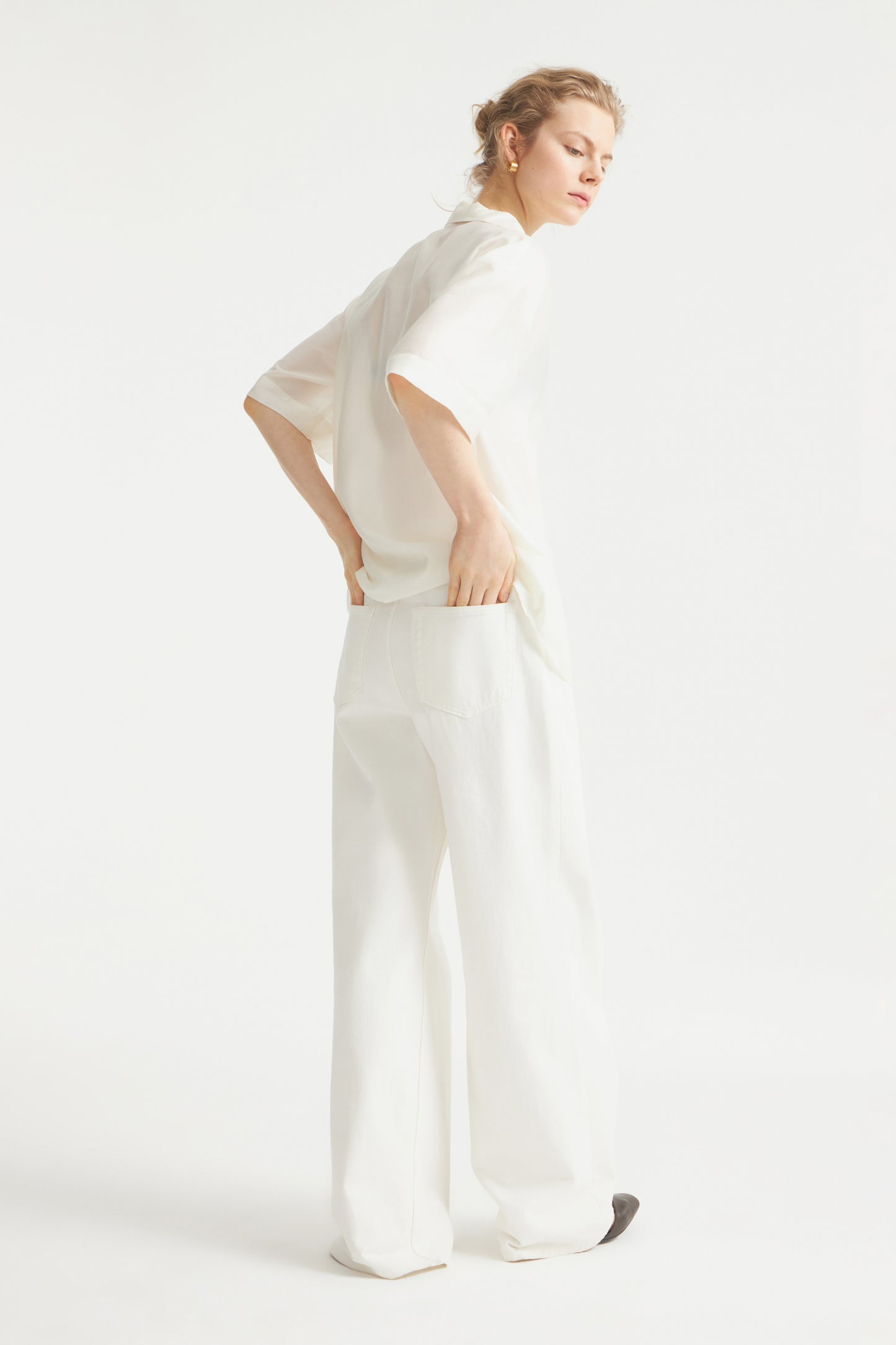 IVORY