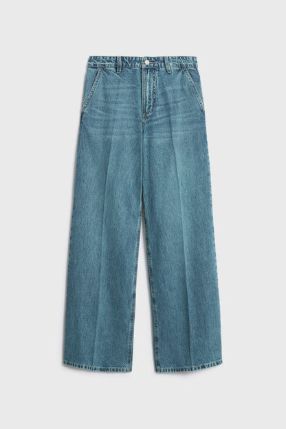 ANTIQUE BLUE