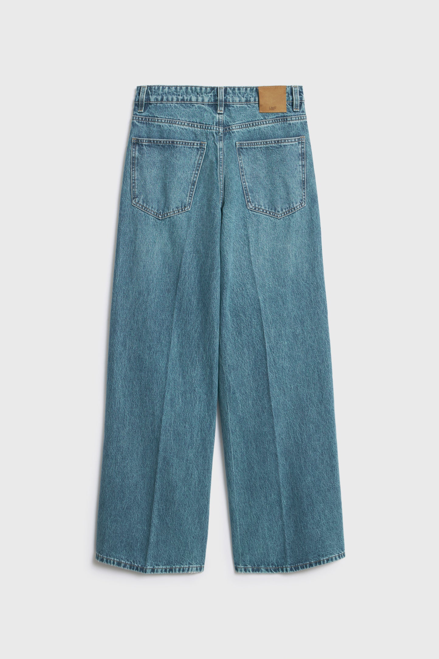ANTIQUE BLUE