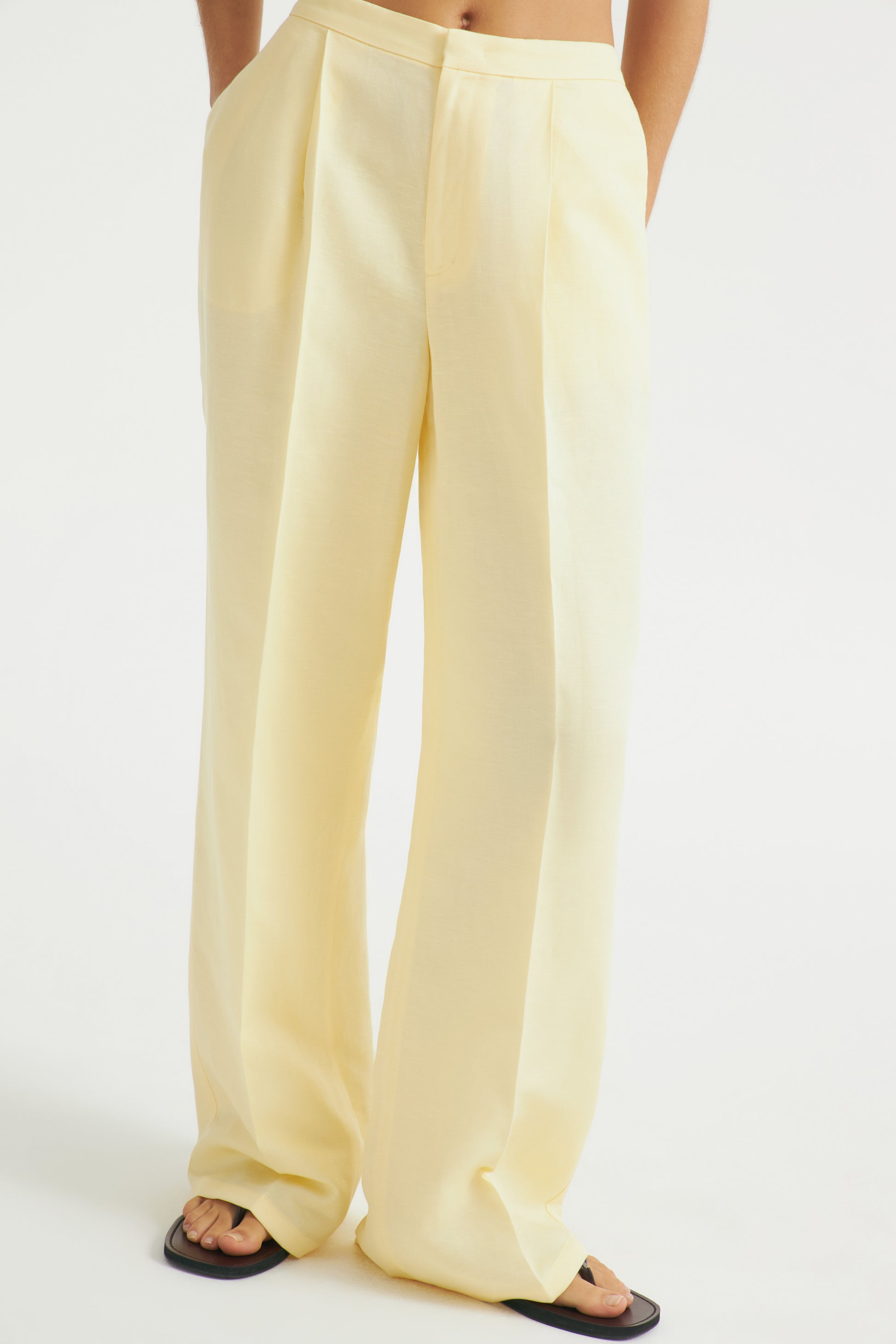 LIGHT YELLOW