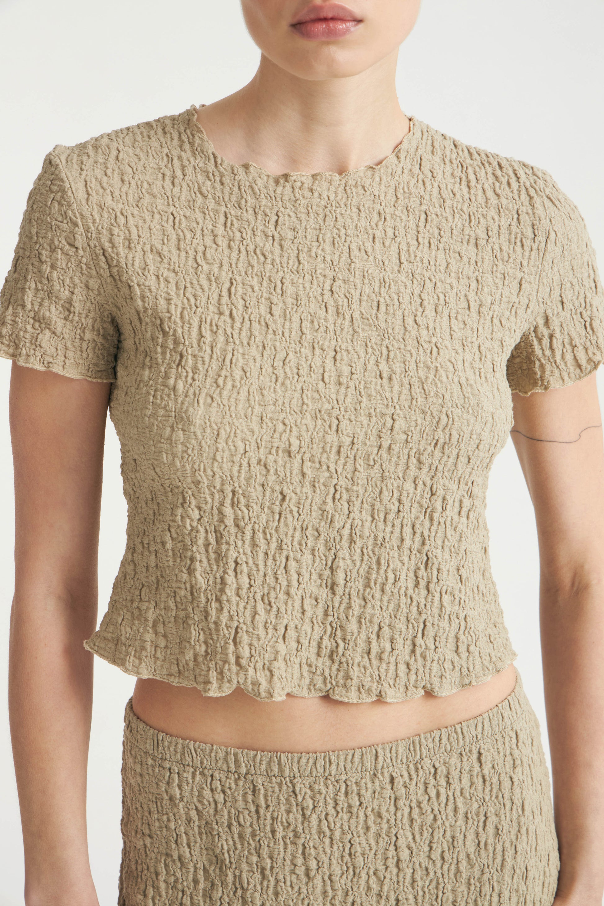 LIGHT KHAKI
