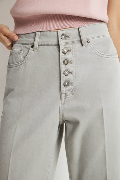 LIGHT GREY