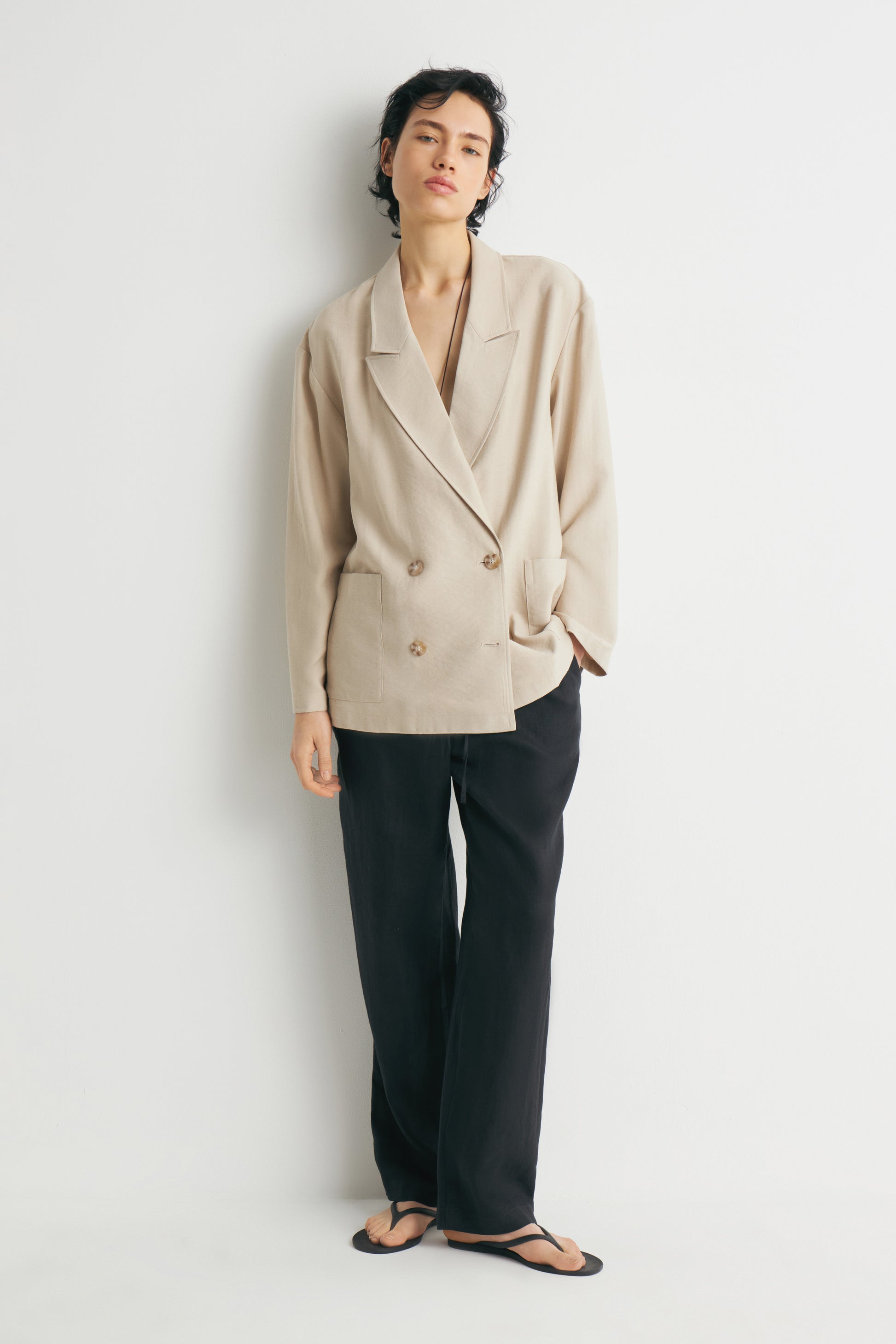 LIGHT BEIGE