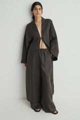 DARK BROWN