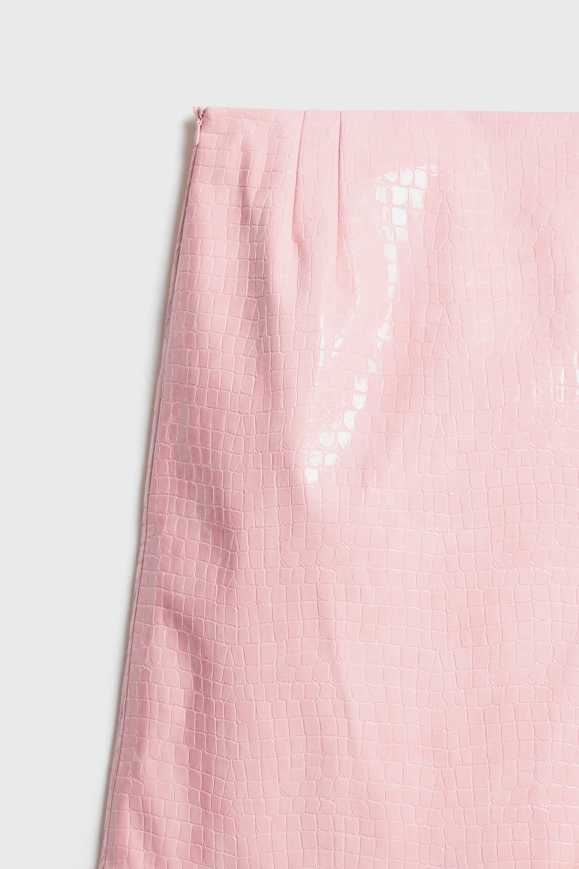 BRIGHT PINK