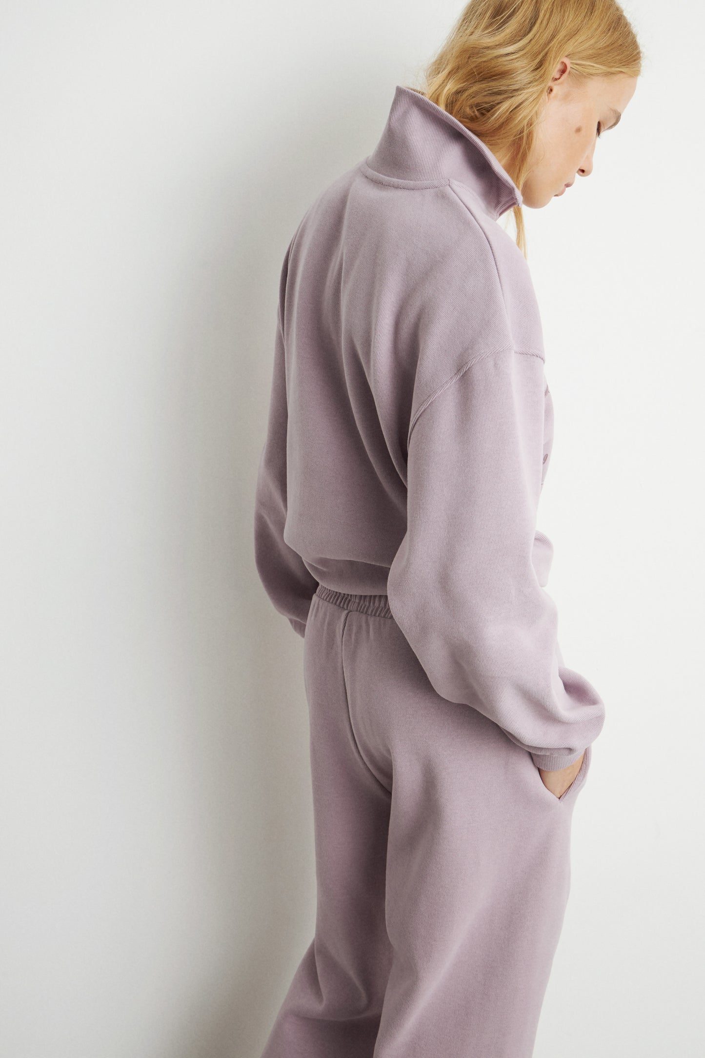 TAUPE LILAC