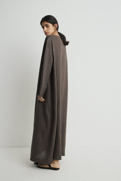DARK BROWN