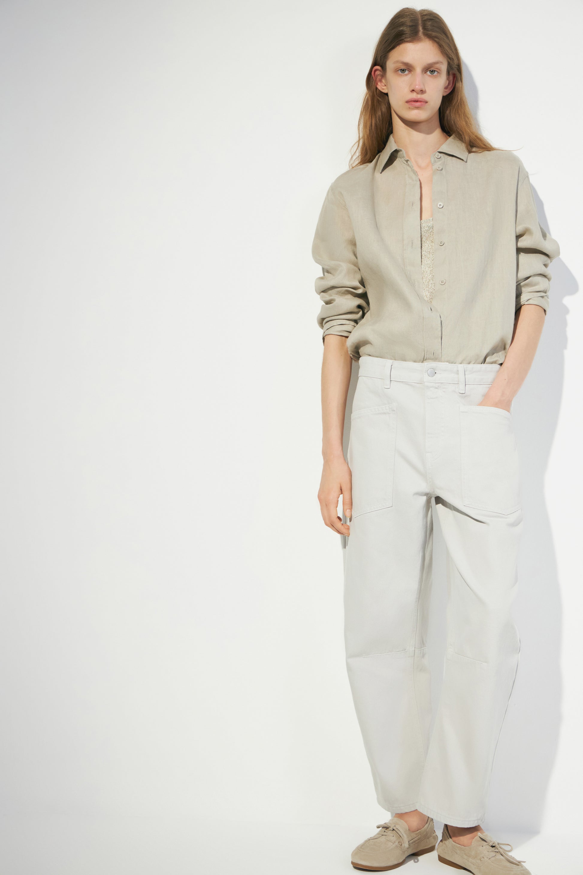 GREY BEIGE