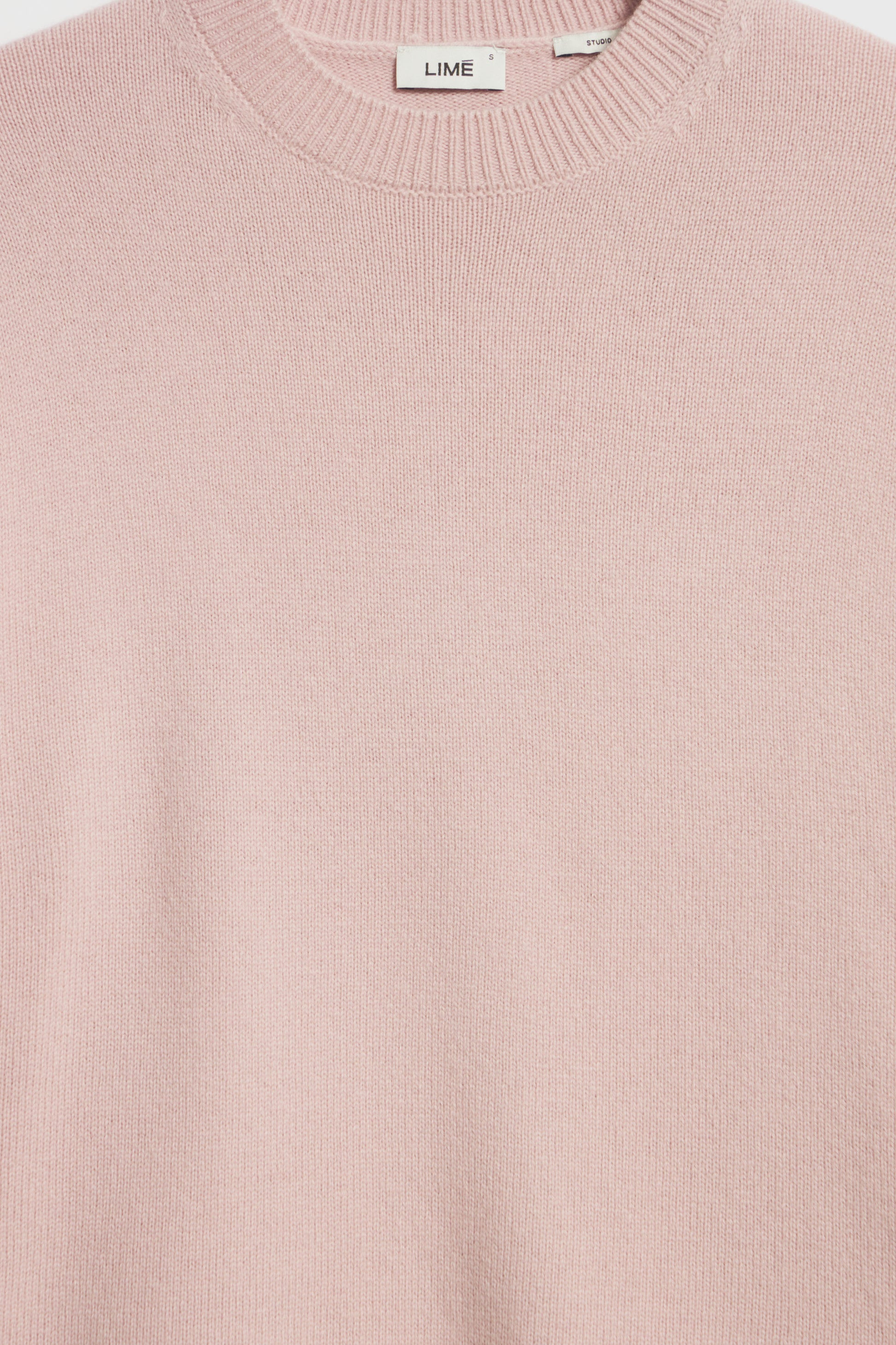 LIGHT PINK