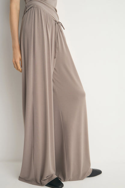 GRAY BROWN