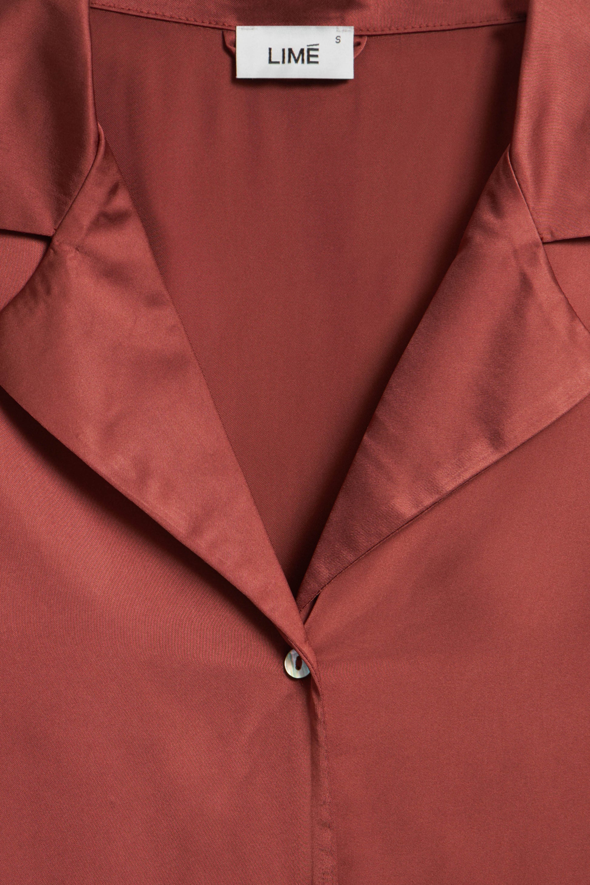 DARK TERRACOTTA