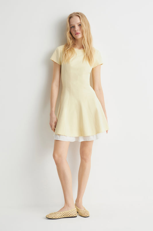 LIGHT YELLOW