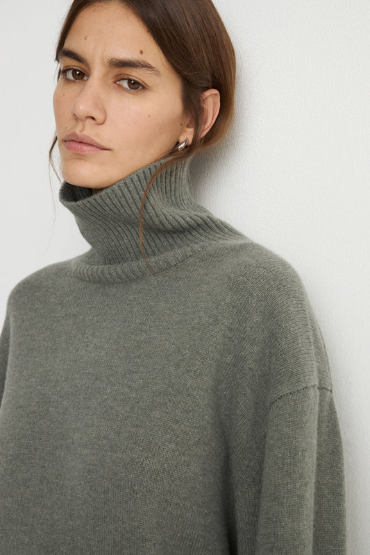 GRAY-GREEN