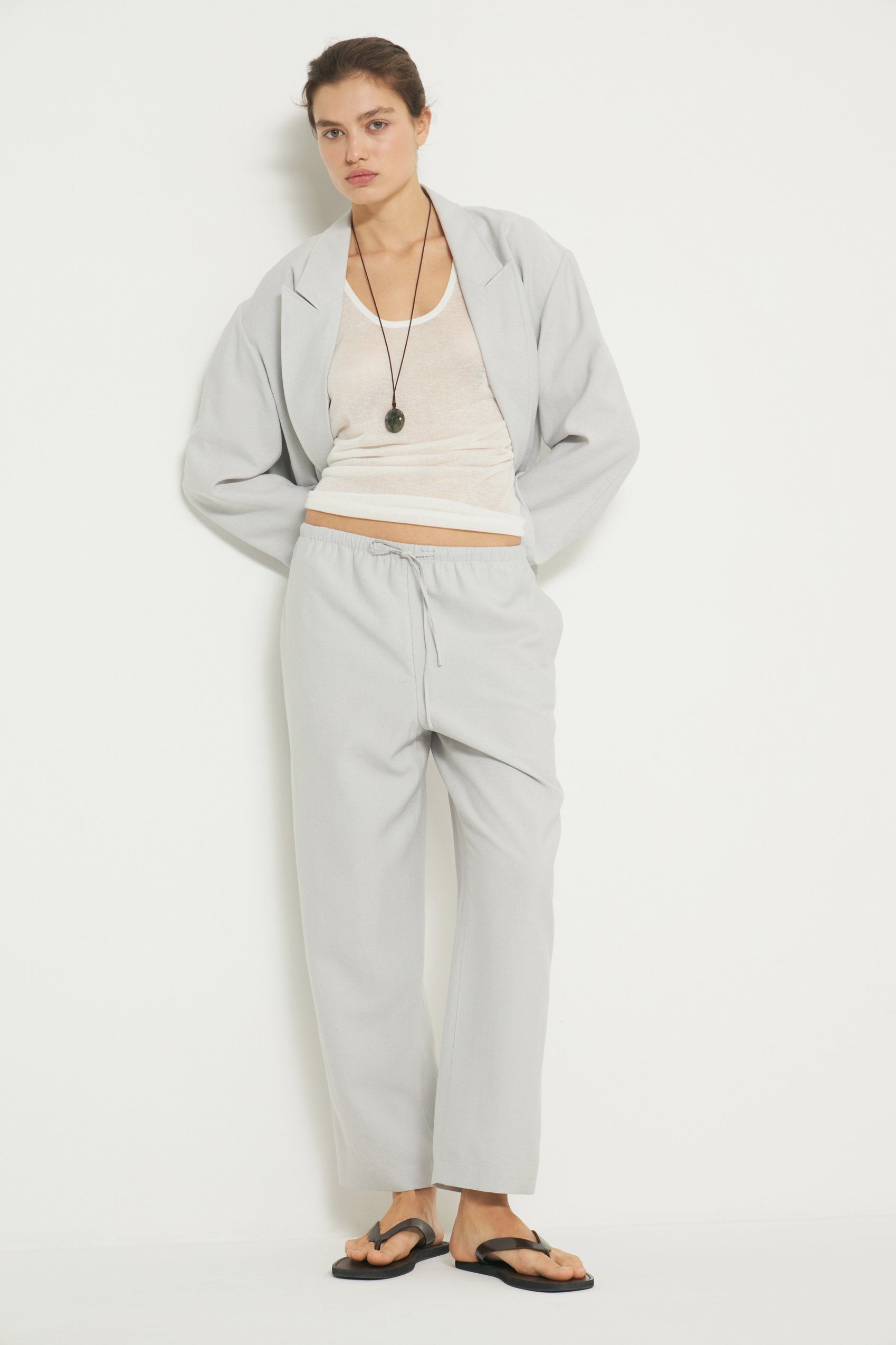 GREY BLUE
