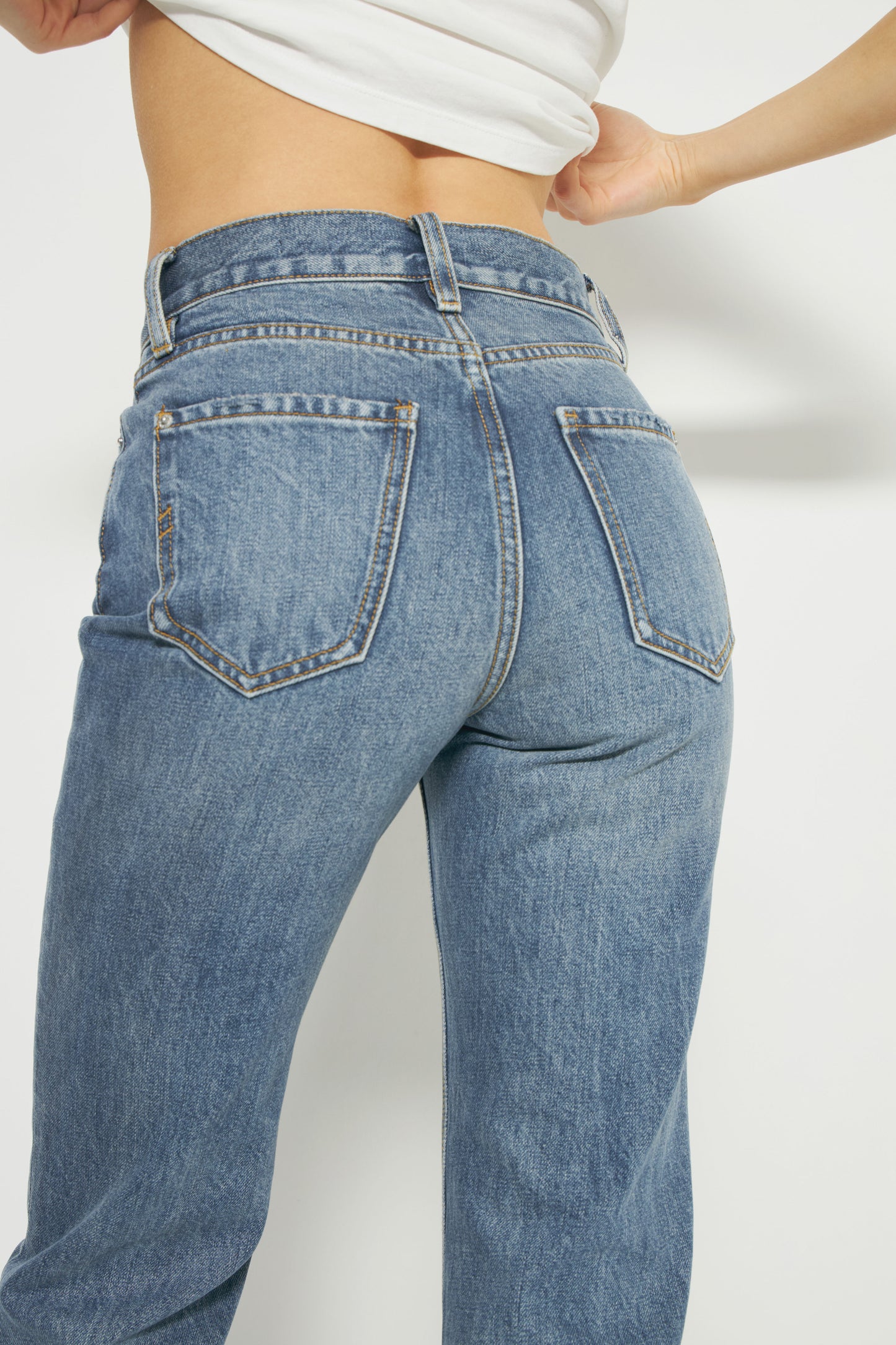 VINTAGE BLUE