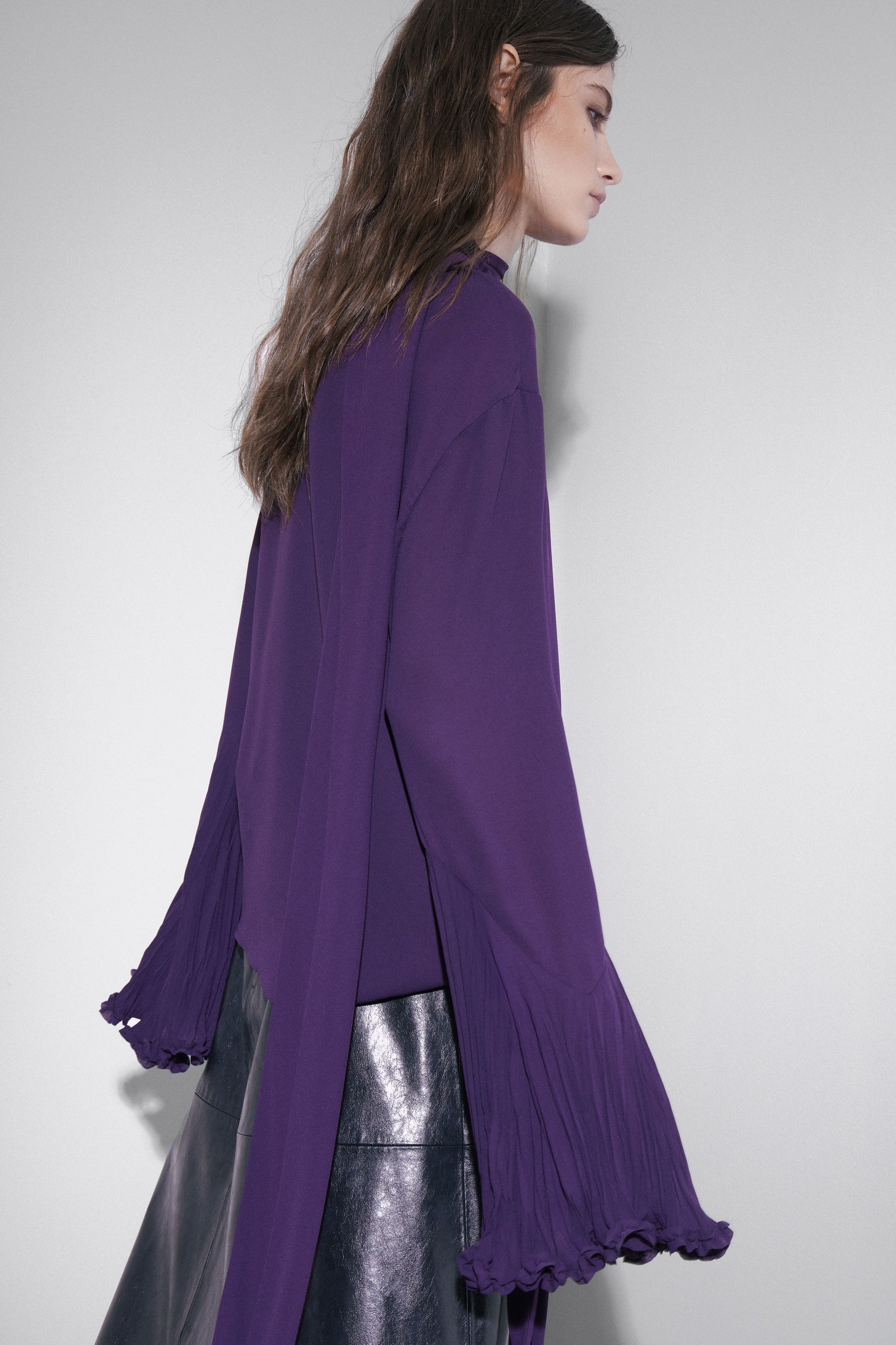 DARK PURPLE