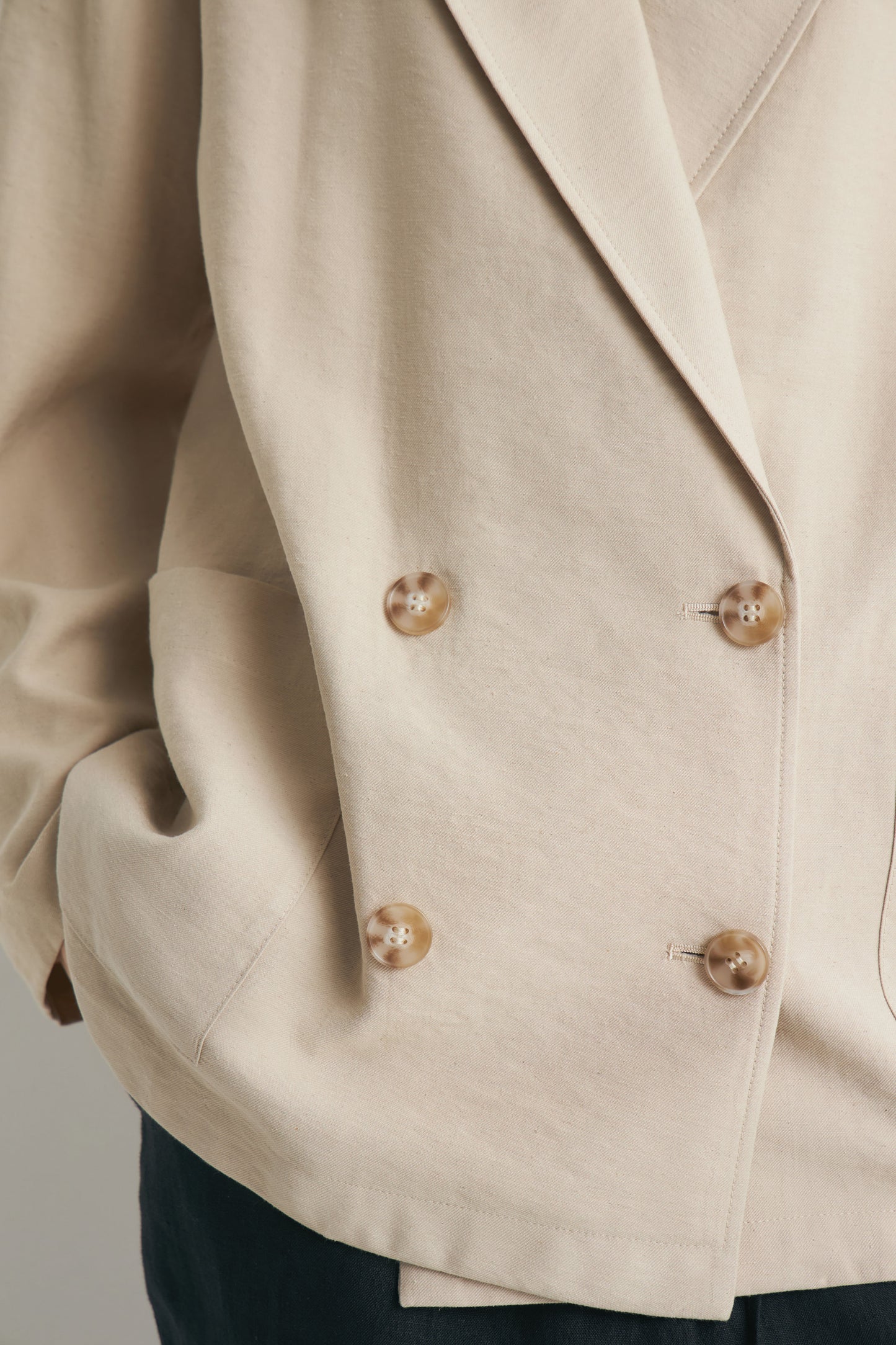 LIGHT BEIGE