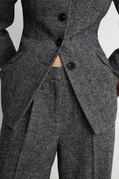 DARK GREY