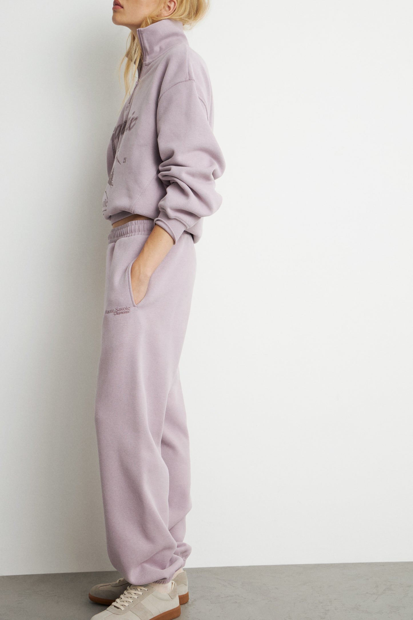 TAUPE LILAC