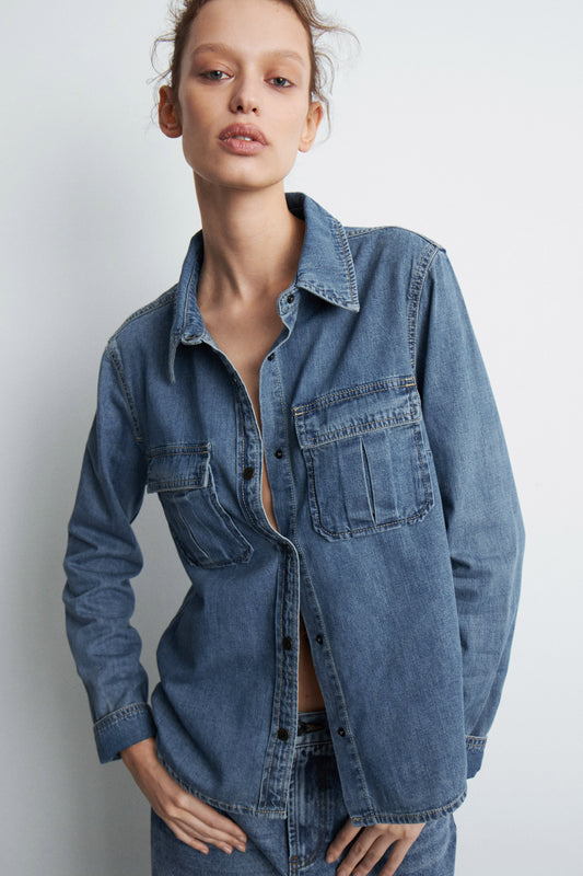 VINTAGE BLUE