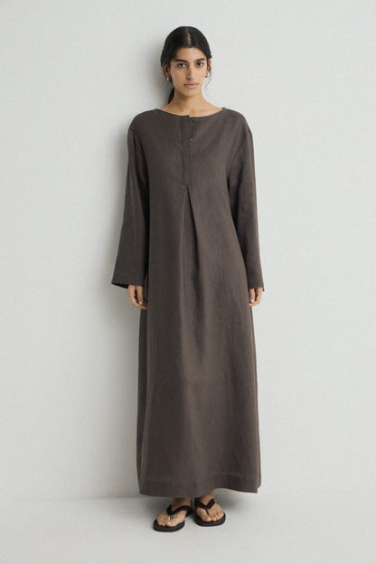 DARK BROWN