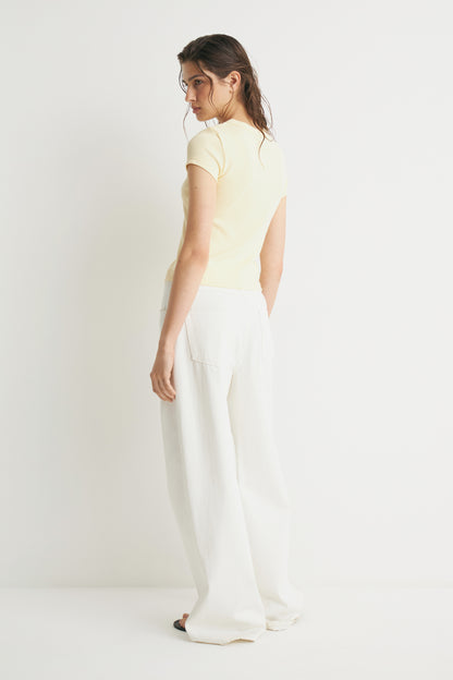LIGHT YELLOW