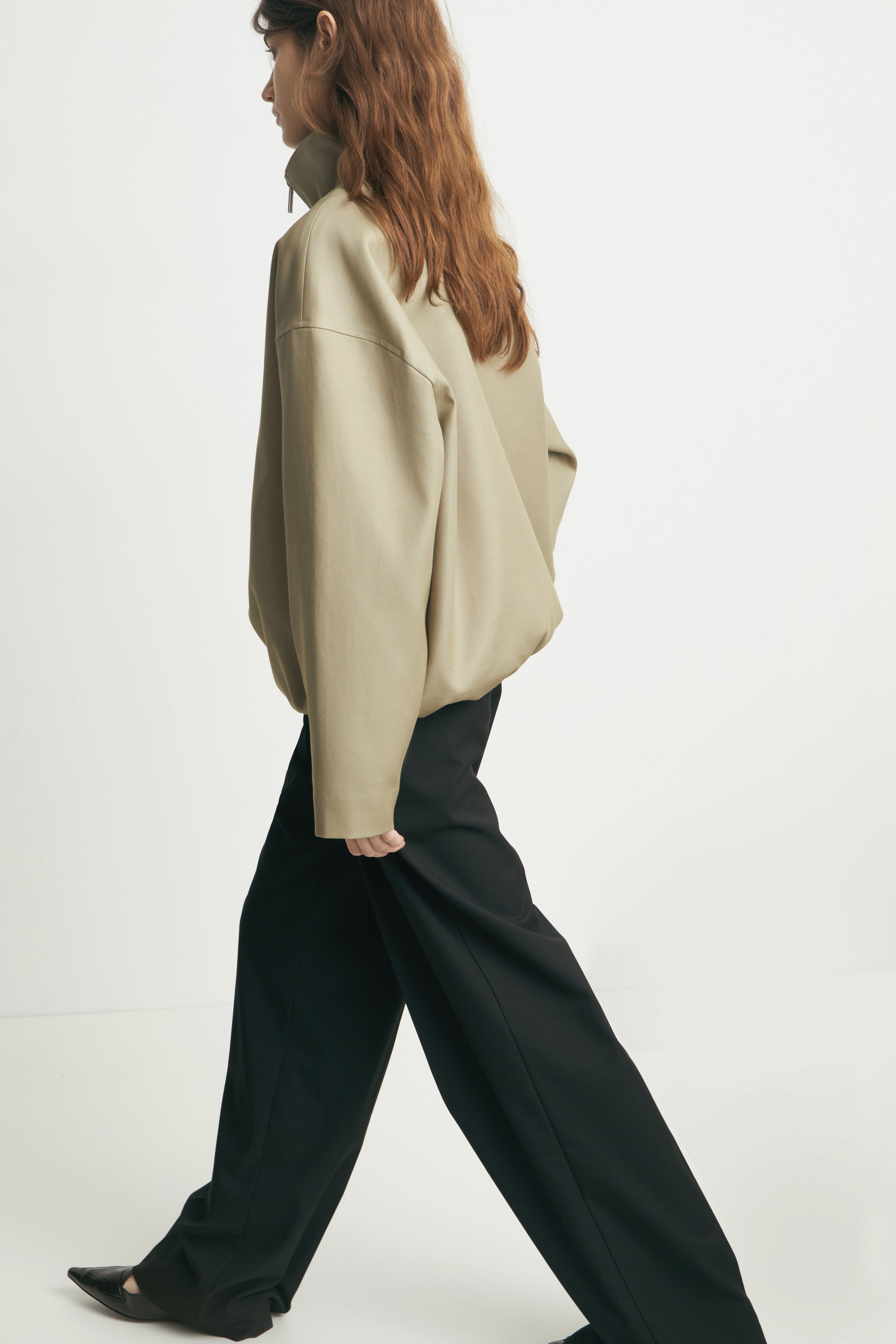 LIGHT KHAKI