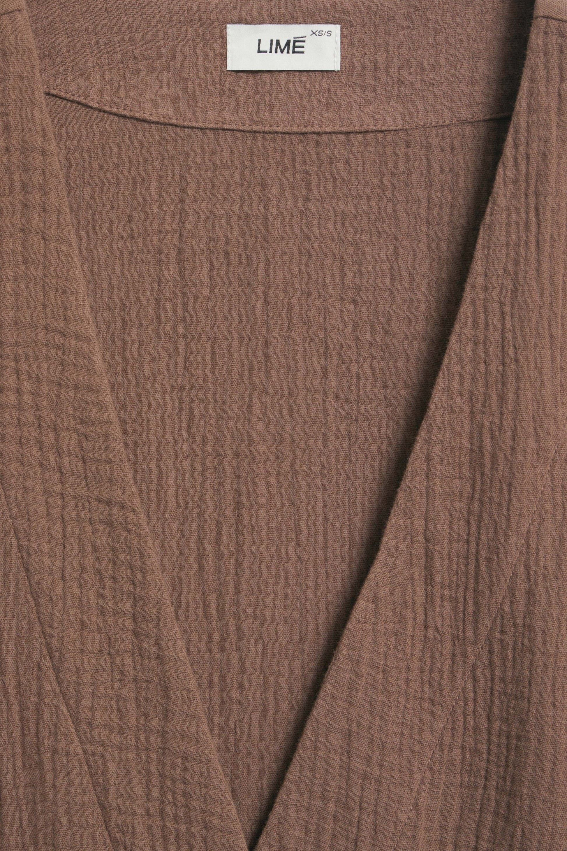 DARK BEIGE