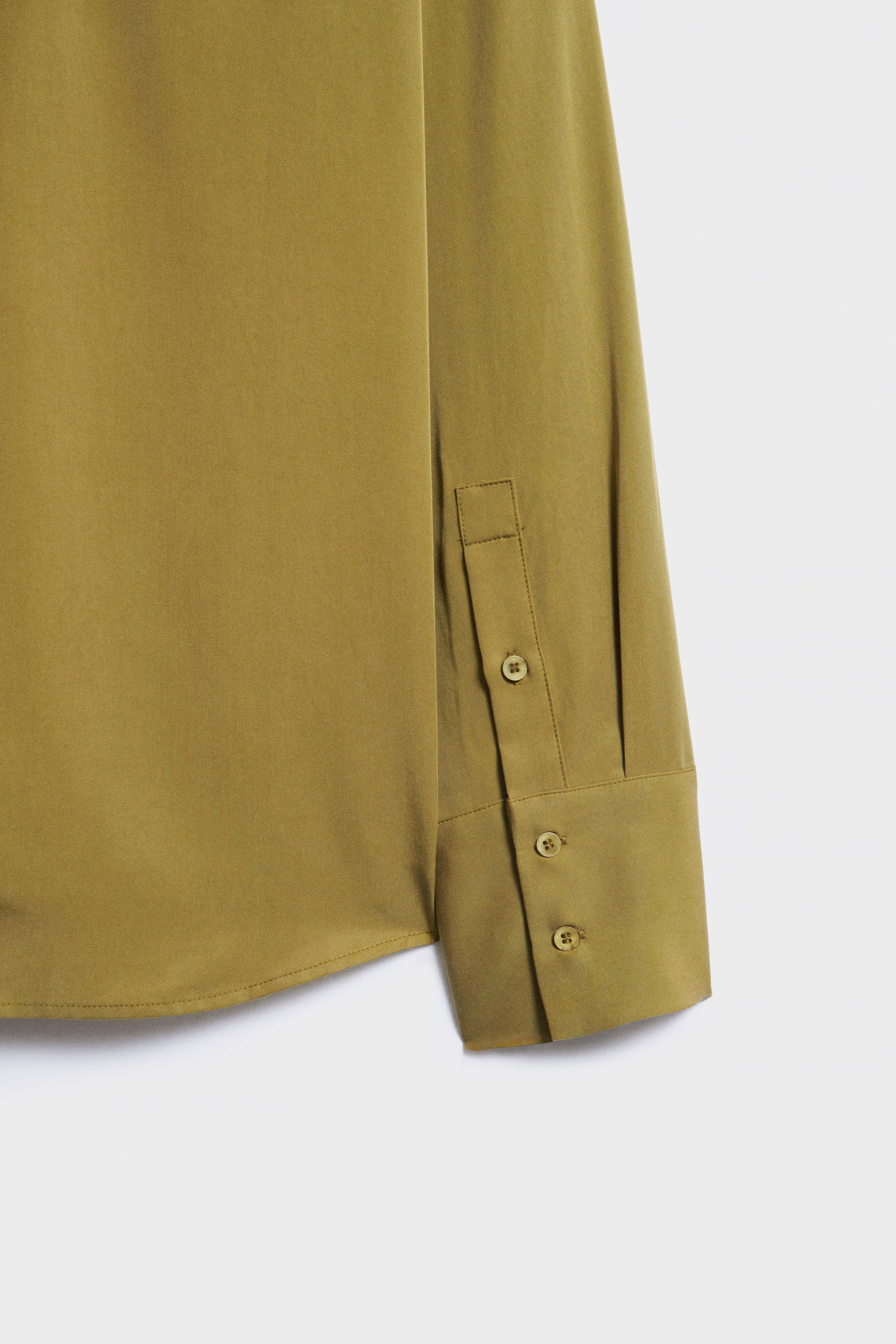 LIGHT KHAKI
