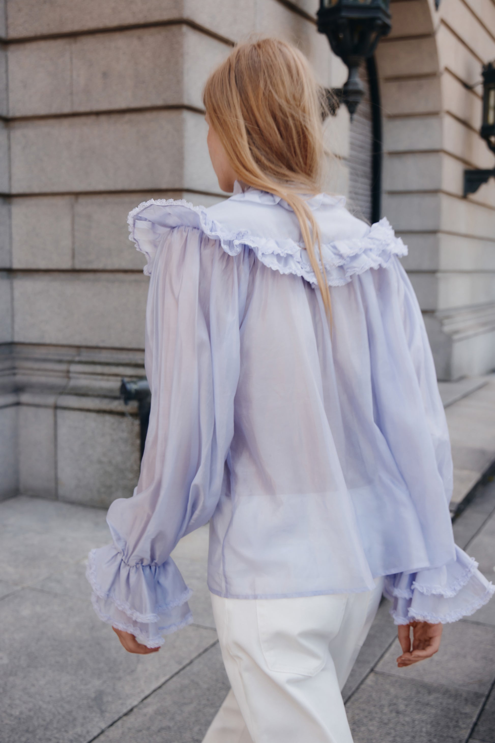 LIGHT LAVENDAR